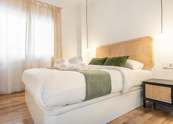 Exquisite And Charming Experience In Soho By Rems