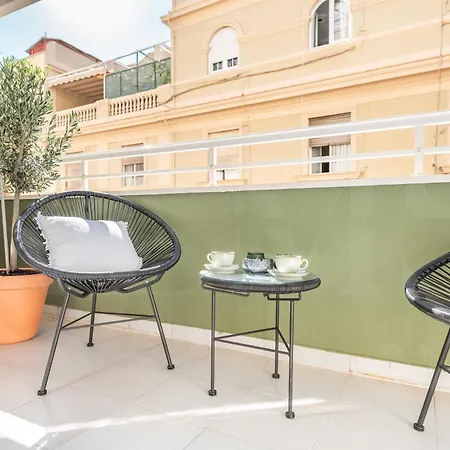 Exquisite And Charming Experience In Soho By Rems